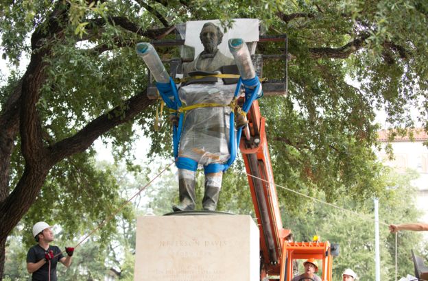 Jefferson Davis statue removed
